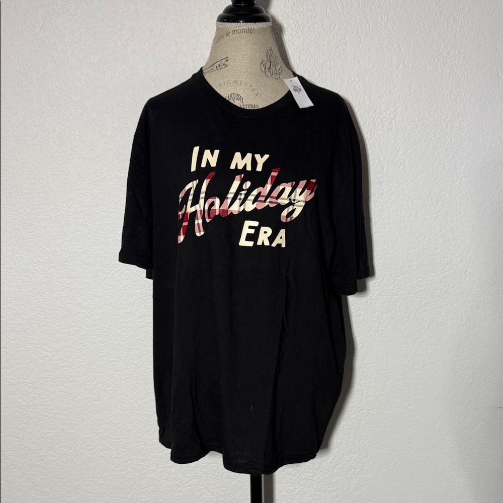 Old Navy Black 'Holiday Era' T-Shirt